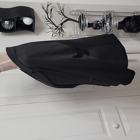 Robert Louis, Size L, Black, Single Button Blazer, EUC - Picture 4 of 11